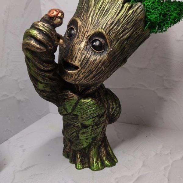 Силиконовая форма "Грут с божьей коровкой"